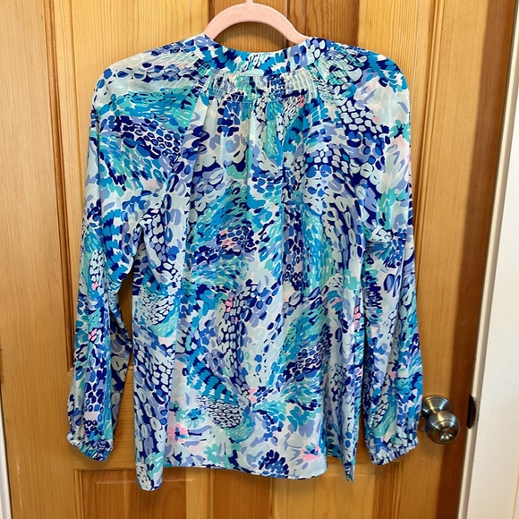 EUC: Lilly Pulitzer XS Elsa Silk Top Blouse Turquoise Oasis Wave after Wave🔥🤩 - Picture 11 of 15
